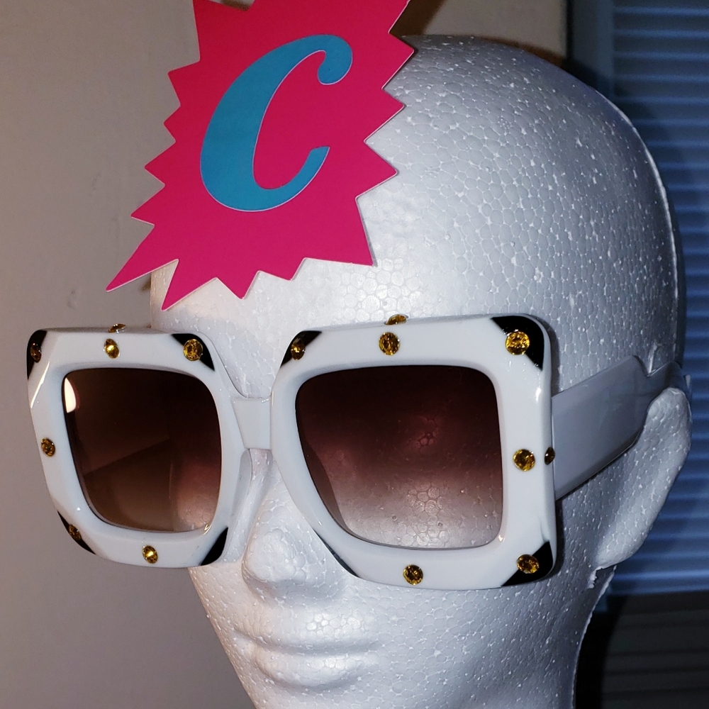 Fashionable sunglasses